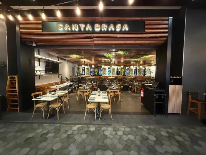 Santa Brasa Mall Alto Las Condes